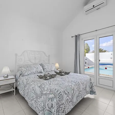 Eva - Vipvipvillas וילה פוארטו דל כרמן
