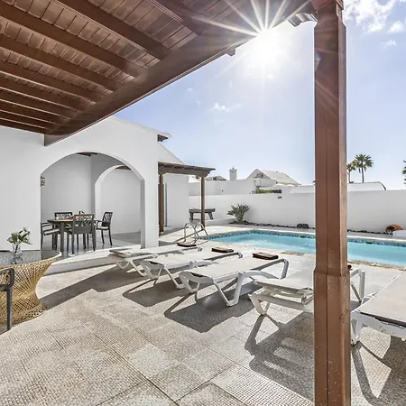 Βίλα Eva - Vipvipvillas *