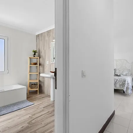 Eva - Vipvipvillas * Puerto del Carmen (Lanzarote)